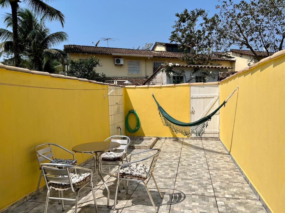 Casa Verde No Centro De Araquari Exterior foto